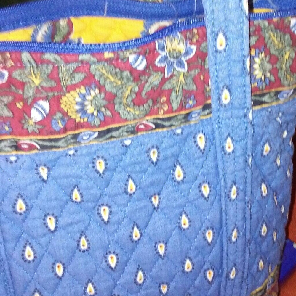 Vera Bradley sewing or crochet bag